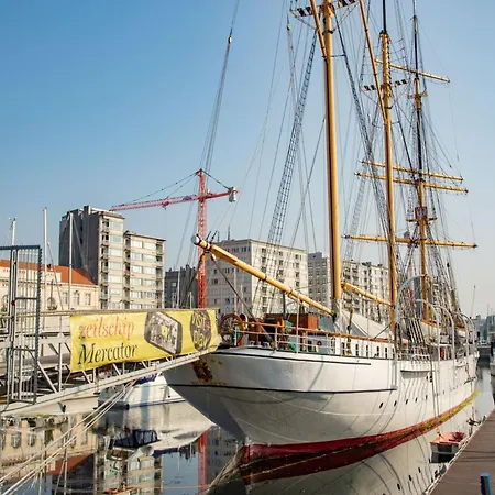 Apartman In Near & Napoleon