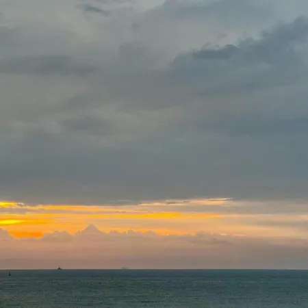 Apartman In Near & Napoleon *