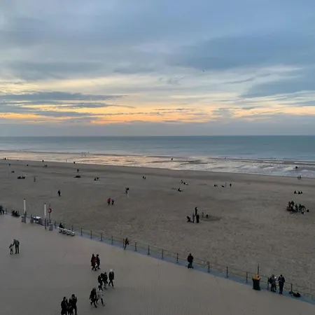In Near & Napoleon Ostende
