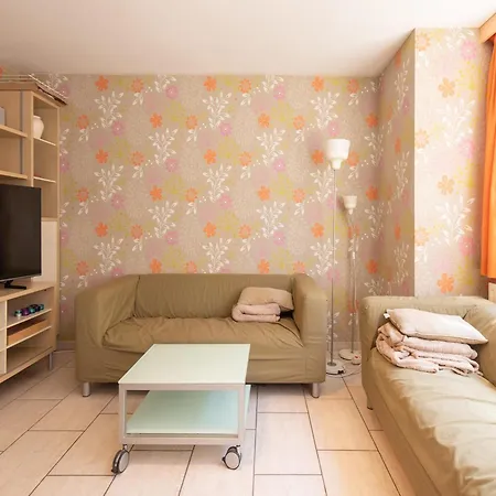 Apartment In Near & Napoleon