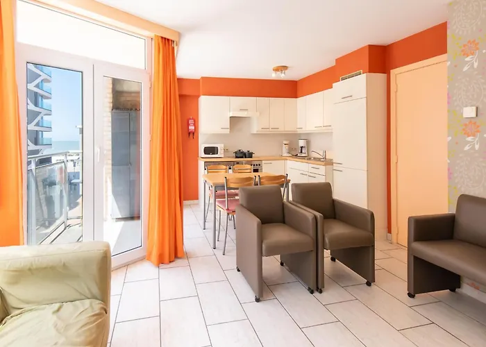 In Near & Napoleon * Ostend